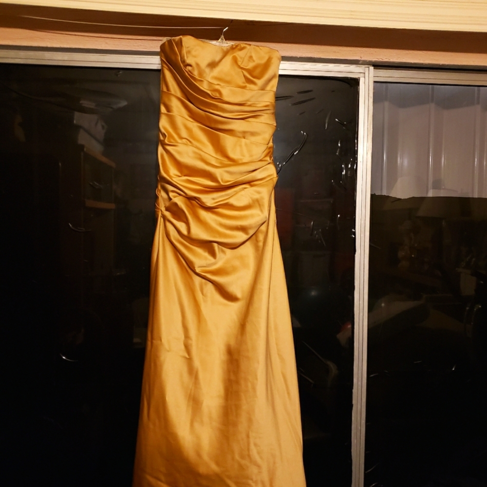 Davids Bridal Metallic Gold strapless dress Size4